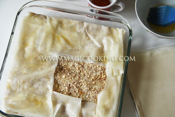 mk, master klass, vypechka, tort, desert, testo filo, orehi, sahar, filo, korica, vanil', med, slivochnoe, maslo, zheltki, shafran, pahlava, lenivaja pahlava, pahlava iz testa filo, vostochnyj desert, aziatskij desert, orehovaja vypechka, testo dlja pahlavy, raskatat', recept, uzbekskaja, tadzhikistan, uzbekistan, kazahstan, vkusno, prosto, detskaja kuhnja, stalik hankishiev, magija, kulinarii, orehi dlja pahlavy, chem zamenit' orehi, kak ispech', v evrope, gollandija, niderlandy, utreht, magicooking.com, magicooking, мк, мастер класс, выпечка, торт, десерт, тесто фило, орехи, сахар, фило, корица, ваниль, мед, сливочное, масло, желтки, шафран, пахлава, ленивая пахлава, пахлава из теста фило, восточный десерт, азиатский десерт, ореховая выпечка, тесто для пахлавы, раскатать, рецепт, узбекская, таджикистан, узбекистан, казахстан, вкусно, просто, детская кухня, сталик ханкишиев, магия, кулинарии, орехи для пахлавы, чем заменить орехи, как испечь, в европе, голландия, нидерланды, утрехт, magicooking.com, magicooking,