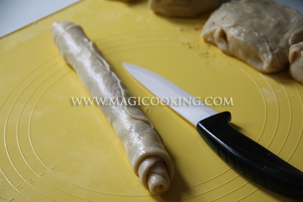tort, vypechka, pirozhnoe, poshagovyj, recept, s foto, master klass, mk, kak ispech', diametr 20 sm, forma dlja torta, kak ukrasit', shokoladnye chipsy, glazur', magija, kulinarii, v evrope, gollandija, niderlandy, utreht, amsterdam, ideal'nyj, prostoj, vsegda poluchaetsja, samyj vkusnyj, bystryj, v mul'tivarke, prazdnichnyj, gost, magicooking.com, shokoladnyj, tort, vypechka, trjufel', slivki, pirozhnoe, krem, slivochnyj, vzbitye slivki, shokolad, molochnyj, gor'kij, ganash, trjufel'nyj krem, biskvit, poshagovyj, recept, s foto, master klass, mk, kak ispech', diametr 20 sm, forma dlja torta, kak ukrasit', shokoladnye chipsy, glazur', magija, kulinarii, v evrope, gollandija, niderlandy, utreht, amsterdam, ideal'nyj, prostoj, vsegda poluchaetsja, samyj vkusnyj, bystryj, v mul'tivarke, prazdnichnyj, gost, magicooking.com, kraffin, kraffiny, gibrid maffina i kruassana, san francisko, Mr. Holmes Bakehouse, cruffin, cruffins, maffiny, keks, sinabon, korica, sloenoe testo, nachinka, sahar s koricej, kak ispech', drozhzhevoe, testo, sloenoe, sloenoe drozhzhevoe, шоколадный, торт, выпечка, трюфель, сливки, пирожное, крем, сливочный, взбитые сливки, шоколад, молочный, горький, ганаш, трюфельный крем, бисквит, пошаговый, рецепт, с фото, мастер класс, мк, как испечь, диаметр 20 см, форма для торта, как украсить, шоколадные чипсы, глазурь, магия, кулинарии, в европе, голландия, нидерланды, утрехт, амстердам, идеальный, простой, всегда получается, самый вкусный, быстрый, в мультиварке, праздничный, гост, magicooking.com, краффин, краффины, гибрид маффина и круассана, сан франциско, Mr. Holmes Bakehouse, cruffin, cruffins, маффины, кекс, синабон, корица, слоеное тесто, начинка, сахар с корицей, как испечь, дрожжевое, тесто, слоеное, слоеное дрожжевое