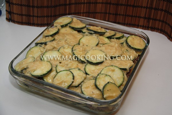 pirog, kish, zapekanka, kabachki, cukini, cukkini, farsh, mjaso, svinoj, govjazhij, testo, forma dlja vypechki, poshagovye, foto, recepty, magija, kulinarii, v evrope, gollandija, niderlandy, utreht, amsterdam, magicooking.com, пирог, киш, запеканка, кабачки, цукини, цуккини, фарш, мясо, свиной, говяжий, тесто, форма для выпечки, пошаговые, фото, рецепты, магия, кулинарии, в европе, голландия, нидерланды, утрехт, амстердам, magicooking.com