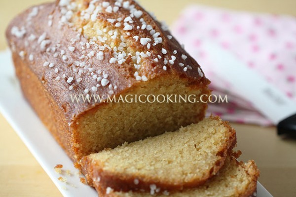 vypechka, keks, pirog, anglijskij, britanskij, anglijskaja kuhnja, Lemon Drizzle Cake, limonnyj keks, vlazhnyj limonnyj keks, mokryj limonnyj keks, vlazhnyj, mokryj, sochnyj, mjagkij, Samyj mjagkij limonnyj keks, Limonnyj keks s propitkoj, Ochen' vkusnyj limonnyj keks, a recept prostoj, Limonnyj keks v mul'tivarke, Limonnyj keks za 30 minut, Ochen' vkusnyj limonnyj keks, propitka, glazur' limonnaja, cedra limona, 3 jajca, 170 gr sahara, 170 gr masla, 170 gr muka, poshagovye, foto, recepty, fotorecepty, mk, master-klass, samyj vkusnyj keks, pirog, magija, kulinarii, amsterdam, v evrope, utreht, gollandija, niderlandy, sekrety kulinarii, keks iz starbaksa, starbaks limonnyj keks, Starbucks, выпечка, кекс, пирог, английский, британский, английская кухня, Lemon Drizzle Cake, лимонный кекс, влажный лимонный кекс, мокрый лимонный кекс, влажный, мокрый, сочный, мягкий, Самый мягкий лимонный кекс, Лимонный кекс с пропиткой, Очень вкусный лимонный кекс, а рецепт простой, Лимонный кекс в мультиварке, Лимонный кекс за 30 минут, Очень вкусный лимонный кекс, пропитка, глазурь лимонная, цедра лимона, 3 яйца, 170 гр сахара, 170 гр масла, 170 гр мука, пошаговые, фото, рецепты, фоторецепты, мк, мастер-класс, самый вкусный кекс, пирог, магия, кулинарии, амстердам, в европе, утрехт, голландия, нидерланды, секреты кулинарии, кекс из старбакса, старбакс лимонный кекс, Starbucks,