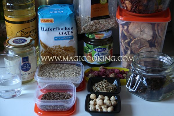granola, mjusli, zapechennaja, suhofrukty, sushka dlja fruktov i ovoshhej, podarok, polezno, vkusno, zavtrak, jendishef, ovsjanka, gerkules, kak prigotovit' mjusli, pravil'noe pitanie, pp, dieta, detjam, orehi, korica, patoka, med, bez sahara, kokosovaja struzhka, kunzhut, semena l'na, ochishhennye semechki, hrustjashhaja granola, recept, poshagovyj, recept, foto, magija, kulinarii, v evrope, master klass, deserty, vypechka, poleznye bljuda, vkusnyj blog, bystro, гранола, мюсли, запеченная, сухофрукты, сушка для фруктов и овощей, подарок, полезно, вкусно, завтрак, эндишеф, овсянка, геркулес, как приготовить мюсли, правильное питание, пп, диета, детям, орехи, корица, патока, мед, без сахара, кокосовая стружка, кунжут, семена льна, очищенные семечки, хрустящая гранола, рецепт, пошаговый, рецепт, фото, магия, кулинарии, в европе, мастер класс, десерты, выпечка, полезные блюда, вкусный блог, быстро