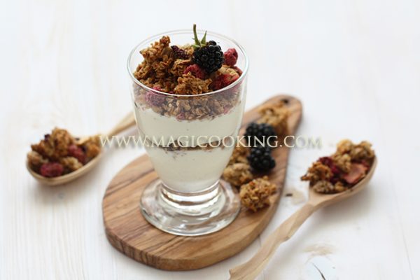 granola, mjusli, zapechennaja, suhofrukty, sushka dlja fruktov i ovoshhej, podarok, polezno, vkusno, zavtrak, jendishef, ovsjanka, gerkules, kak prigotovit' mjusli, pravil'noe pitanie, pp, dieta, detjam, orehi, korica, patoka, med, bez sahara, kokosovaja struzhka, kunzhut, semena l'na, ochishhennye semechki, hrustjashhaja granola, recept, poshagovyj, recept, foto, magija, kulinarii, v evrope, master klass, deserty, vypechka, poleznye bljuda, vkusnyj blog, bystro, гранола, мюсли, запеченная, сухофрукты, сушка для фруктов и овощей, подарок, полезно, вкусно, завтрак, эндишеф, овсянка, геркулес, как приготовить мюсли, правильное питание, пп, диета, детям, орехи, корица, патока, мед, без сахара, кокосовая стружка, кунжут, семена льна, очищенные семечки, хрустящая гранола, рецепт, пошаговый, рецепт, фото, магия, кулинарии, в европе, мастер класс, десерты, выпечка, полезные блюда, вкусный блог, быстро
