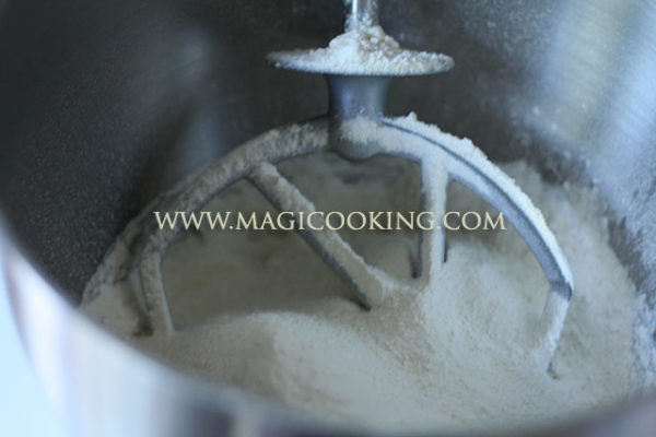 Krem masljanyj na belkah, shvejcarskaja merenga, Swiss Meringue Buttercream, krem dlja vyravnivanija, krem dlja roz, krem dlja tjul'panov, krem pod mastiku, krem sochetaetsja s mastikoj, kremovyj tort s mastichnym dekorom, vkusnyj krem, ideal'nyj krem, poshagovyj recept krema, poshagovyj recept, magija kulinarii, tort na zakaz, niderlandy, utreht, vypechka, mul'tivarka recepty, pp recepty, detskoe menju, poshagovye recepty tortov, korzhiki, korzhiki molochnye, korzhiki gost, pesochnye korzhiki, shkol'nye korzhiki, pesochnye kol'ca, detjam, tort, vypechka, ajerofritjurnica, mul'tivarka, detskoe pitanie, pechem detjam, poleznaja vypechka, коржики, коржики молочные, коржики гост, песочные коржики, школьные коржики, песочные кольца, детям, торт, выпечка, аэрофритюрница, мультиварка, детское питание, печем детям, полезная выпечка, Крем масляный на белках, швейцарская меренга, Swiss Meringue Buttercream, крем для выравнивания, крем для роз, крем для тюльпанов, крем под мастику, крем сочетается с мастикой, кремовый торт с мастичным декором, вкусный крем, идеальный крем, пошаговый рецепт крема, пошаговый рецепт, магия кулинарии, торт на заказ, нидерланды, утрехт, выпечка, мультиварка рецепты, пп рецепты, детское меню, пошаговые рецепты тортов,